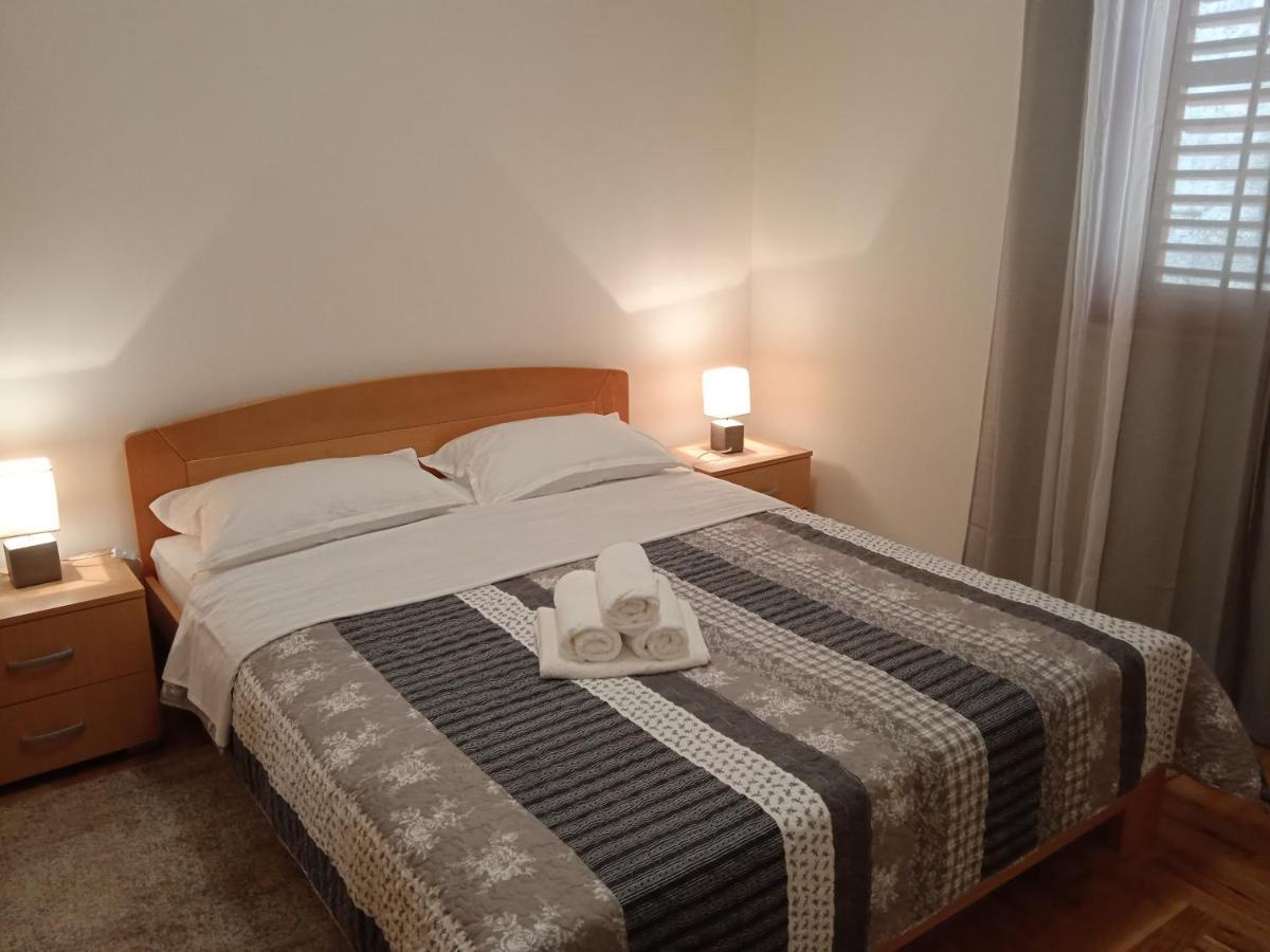Apartments Aferdita Račišće Dış mekan fotoğraf